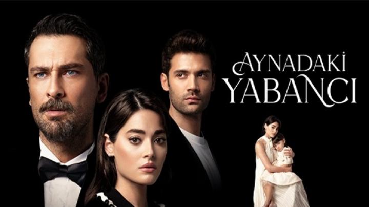 مسلسل غريب في المرآة مترجم ايجي بست